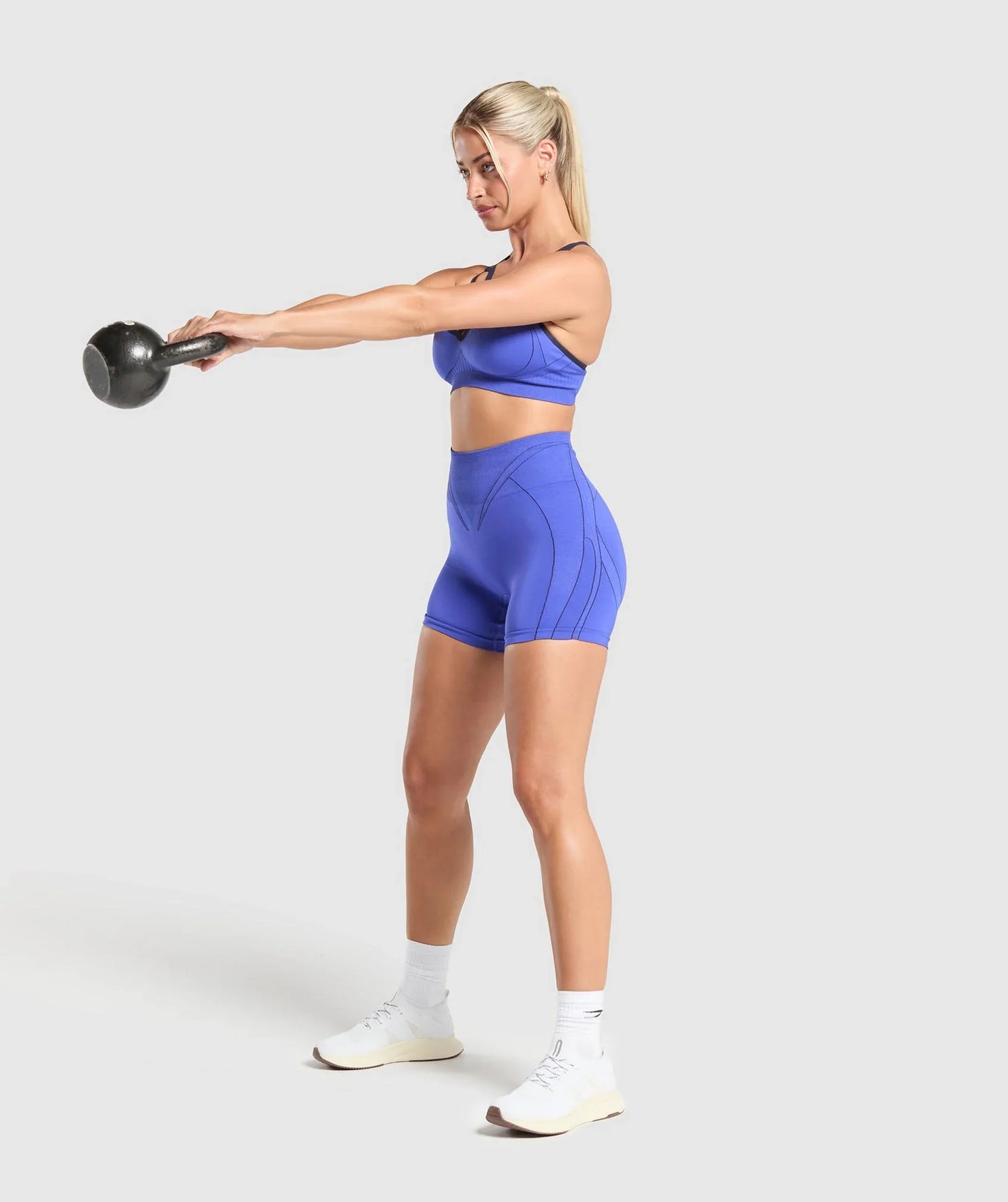 Apex Contrast Sports Bra - Force Blue/Heavy Blue