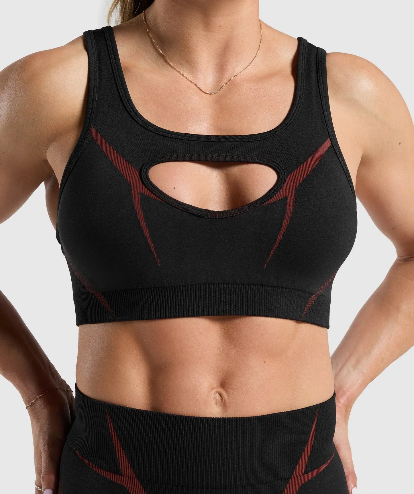 Apex Lift Sports Bra - Black/Reps Red