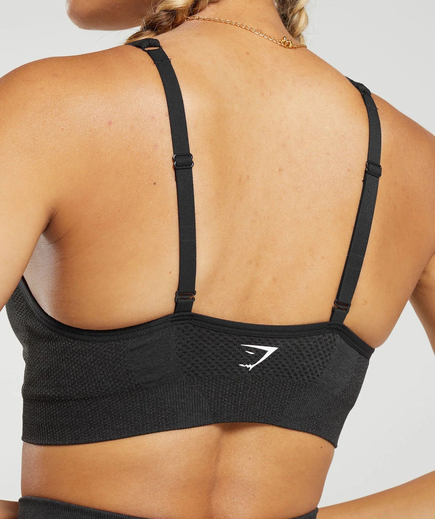 Vital Seamless 2.0 V Neck Sports Bra - Black Marl